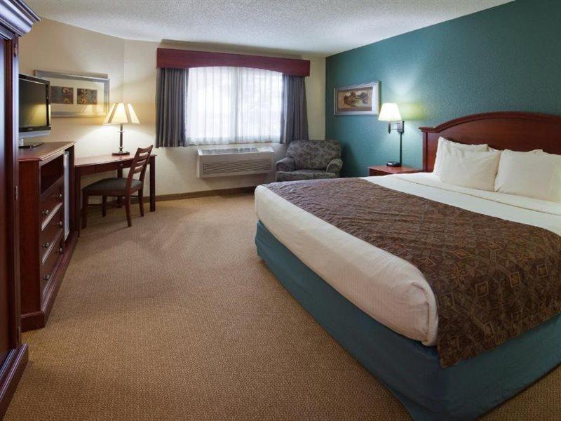 Americinn By Wyndham Чиппева-Фолс Экстерьер фото